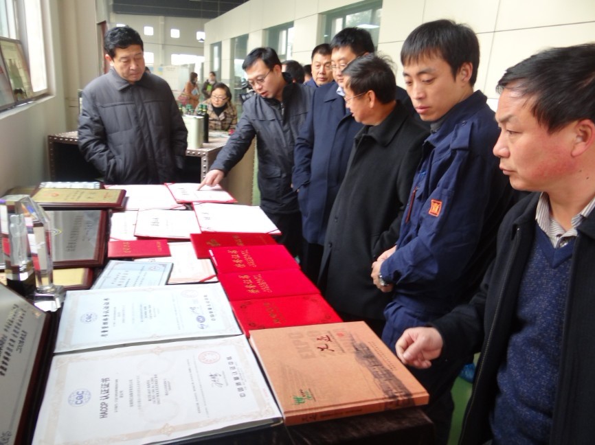 山西省太谷縣黨政代表團(tuán)參觀燕莊企業(yè)