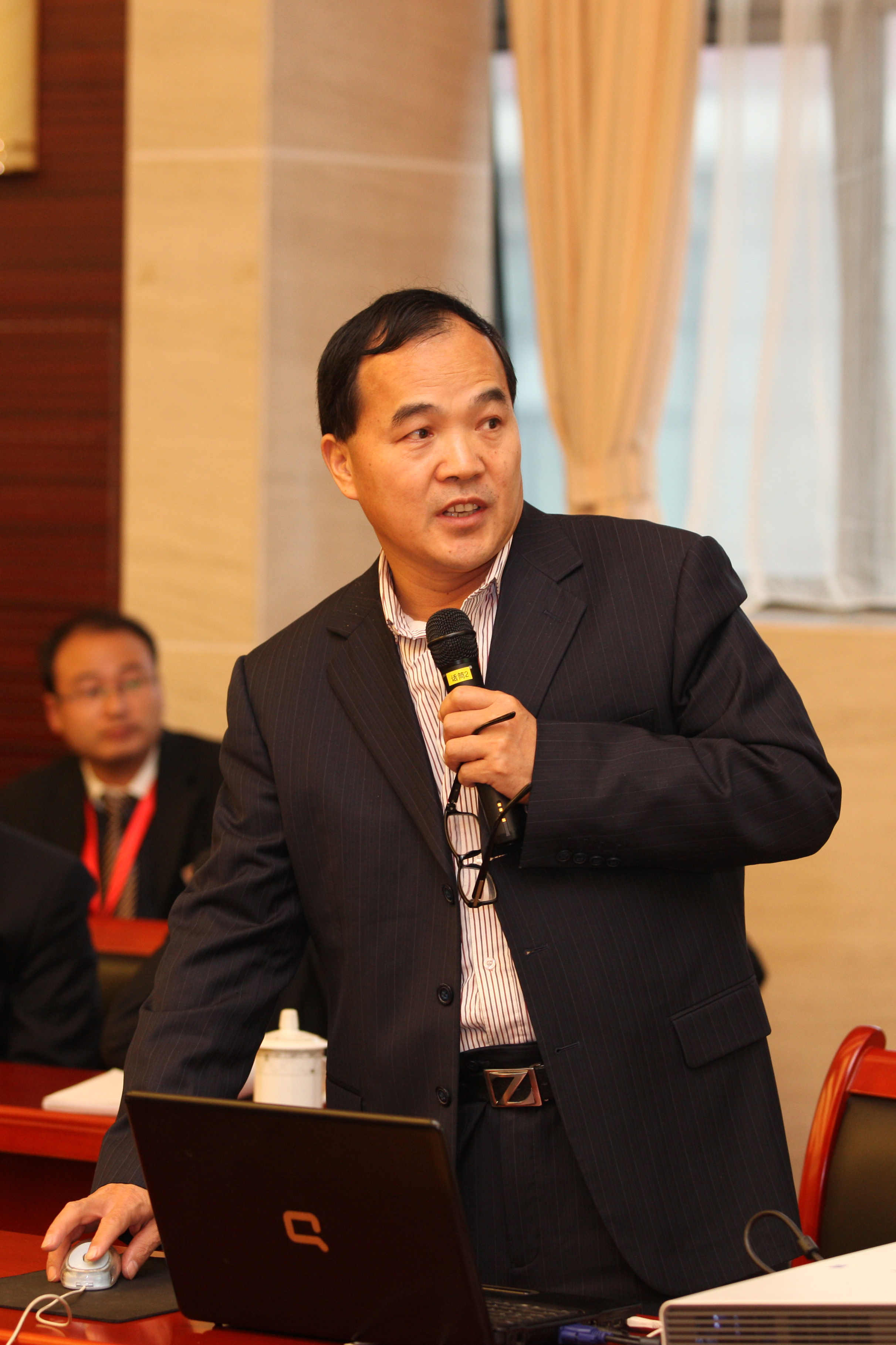 河南工業(yè)大學(xué)汪學(xué)德教授發(fā)表講話